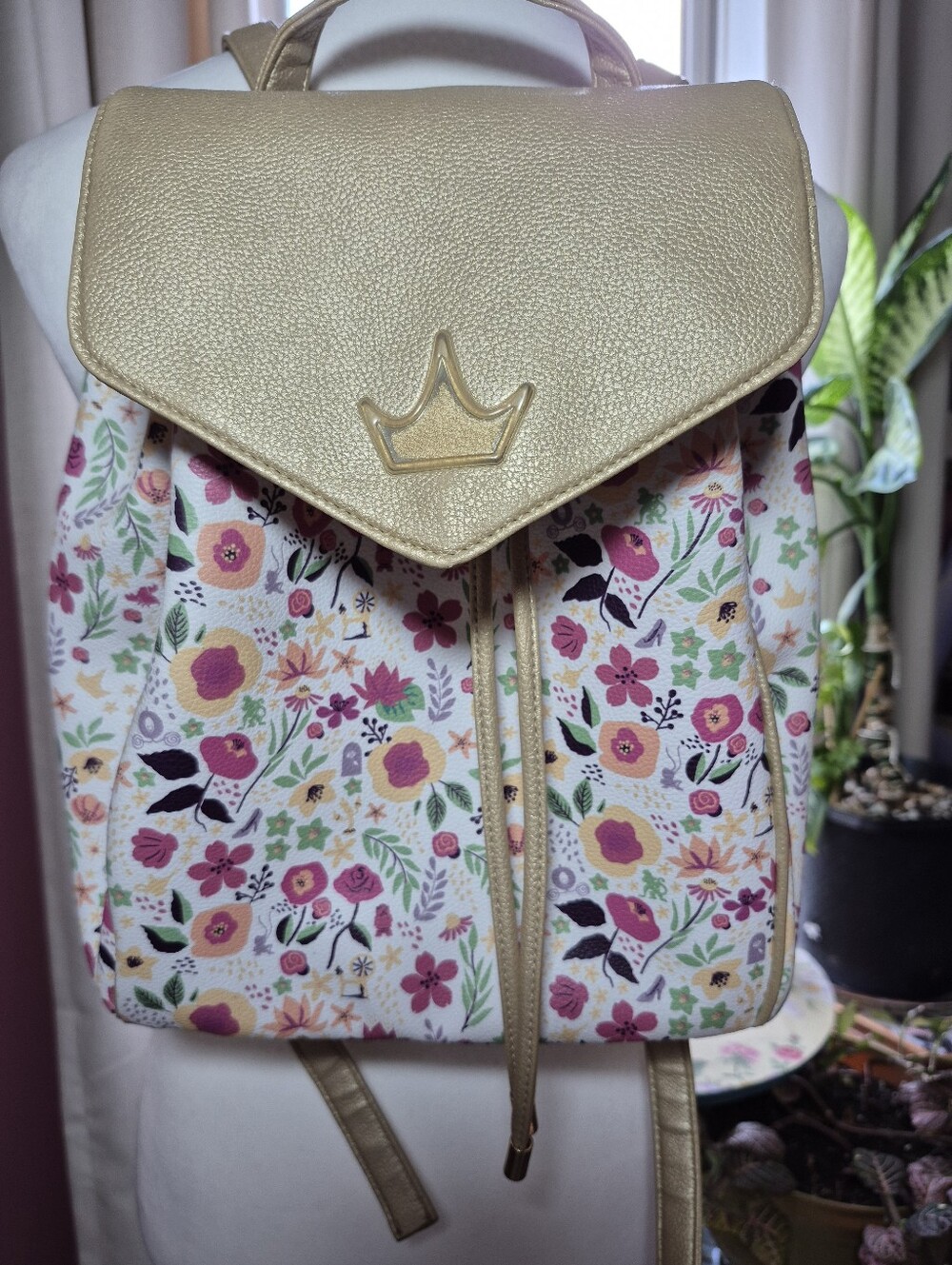Disney Princess Floral Drawstring Backpack - Picture 2 of 7